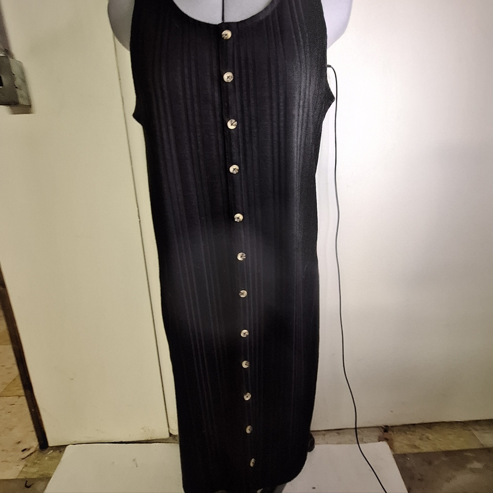 Splash Black Sleeveless Button-Front Midi Dress